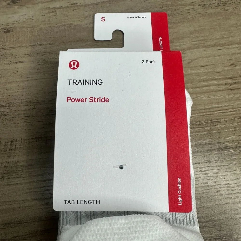 NWT Lululemon Women's Power Stride Tab Length Socks 3 Pack Size Small (WHT)